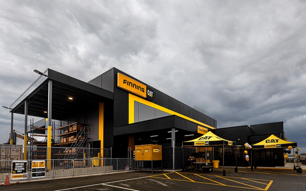 An image of the new Finning building on We Wai Kai First Nation