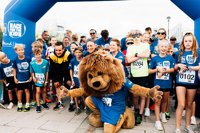 group shot of rbc race for the kids participants