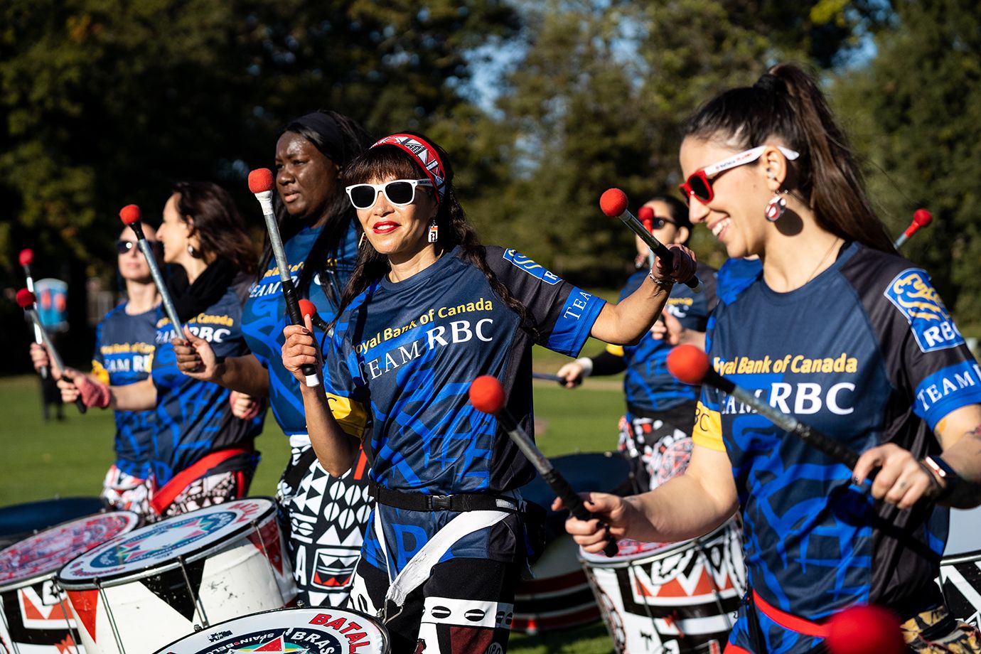 Photo of women drummers at the 2022 Royal Parks Half Marathon