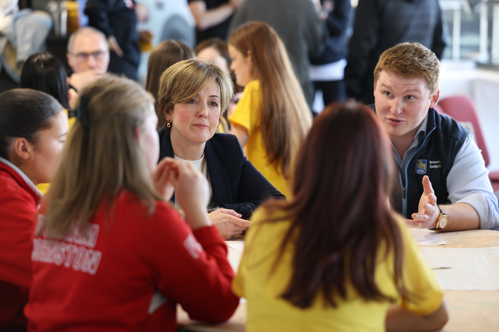 Skills-sharing days sparked mutual growth as volunteers and students exchanged expertise.
